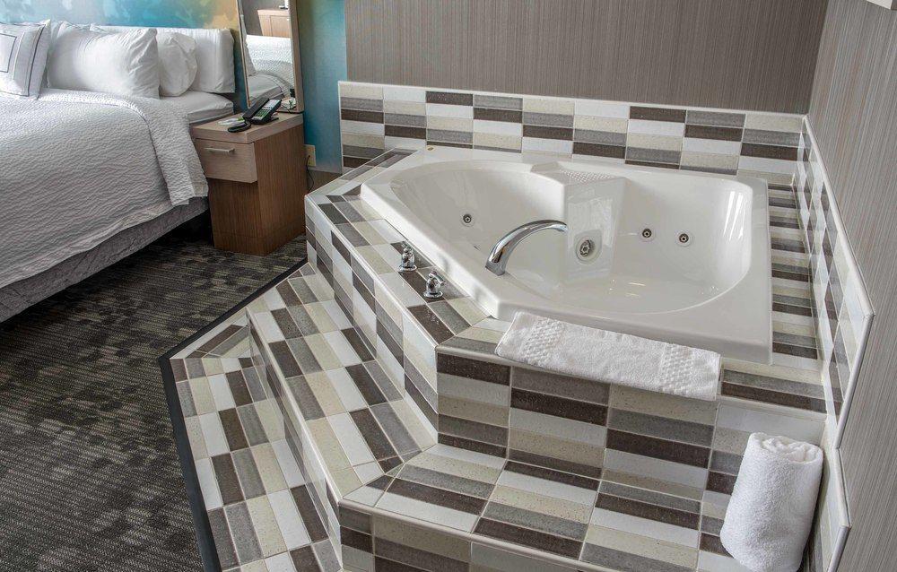 Hotel Courtyard By Marriott Norwich Esterno foto