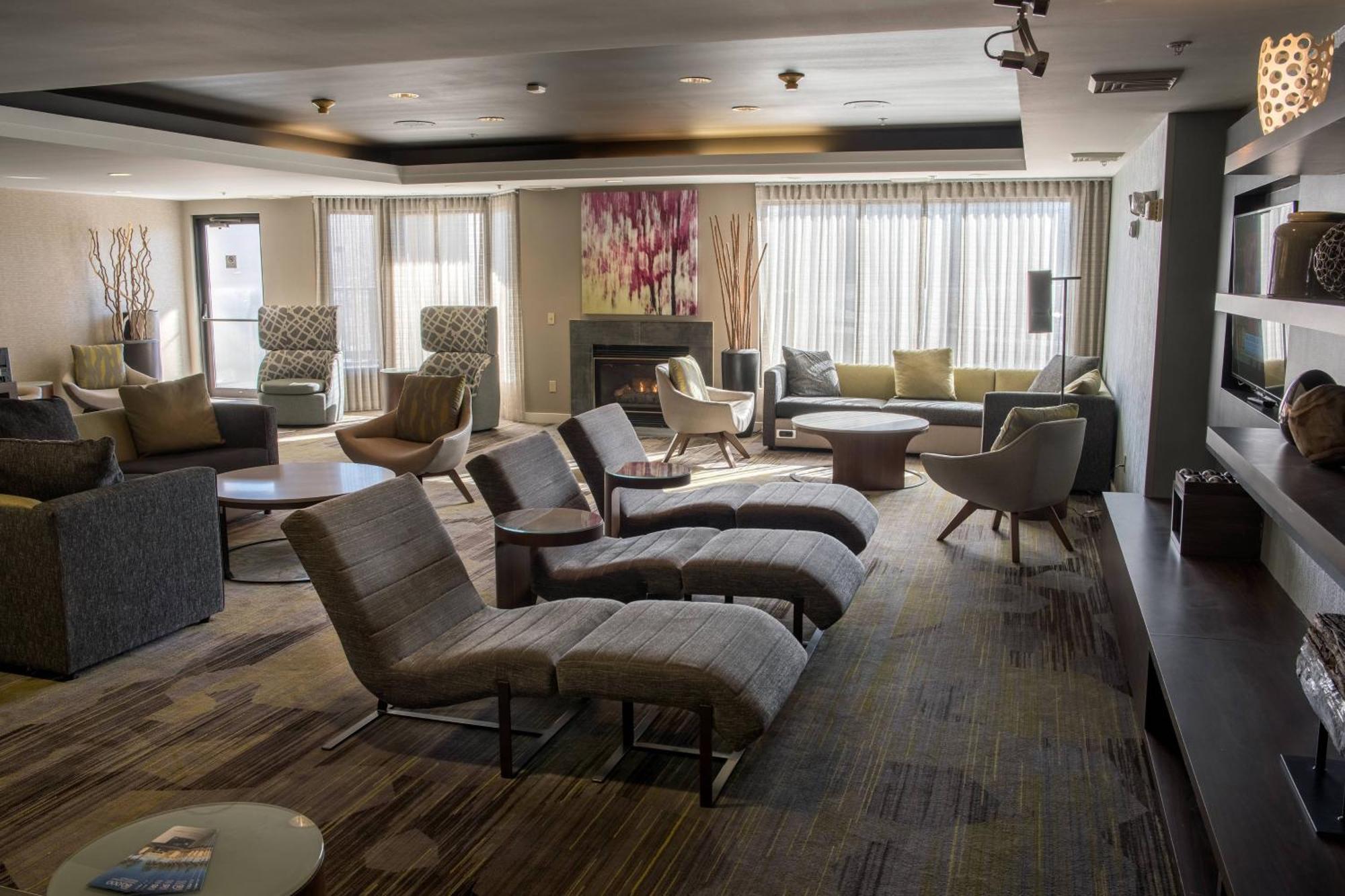 Hotel Courtyard By Marriott Norwich Esterno foto