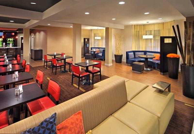 Hotel Courtyard By Marriott Norwich Esterno foto
