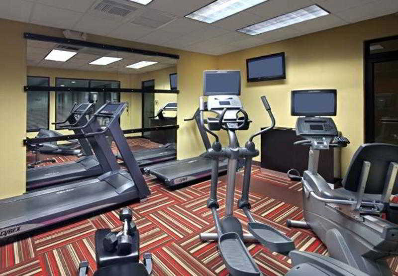 Hotel Courtyard By Marriott Norwich Esterno foto